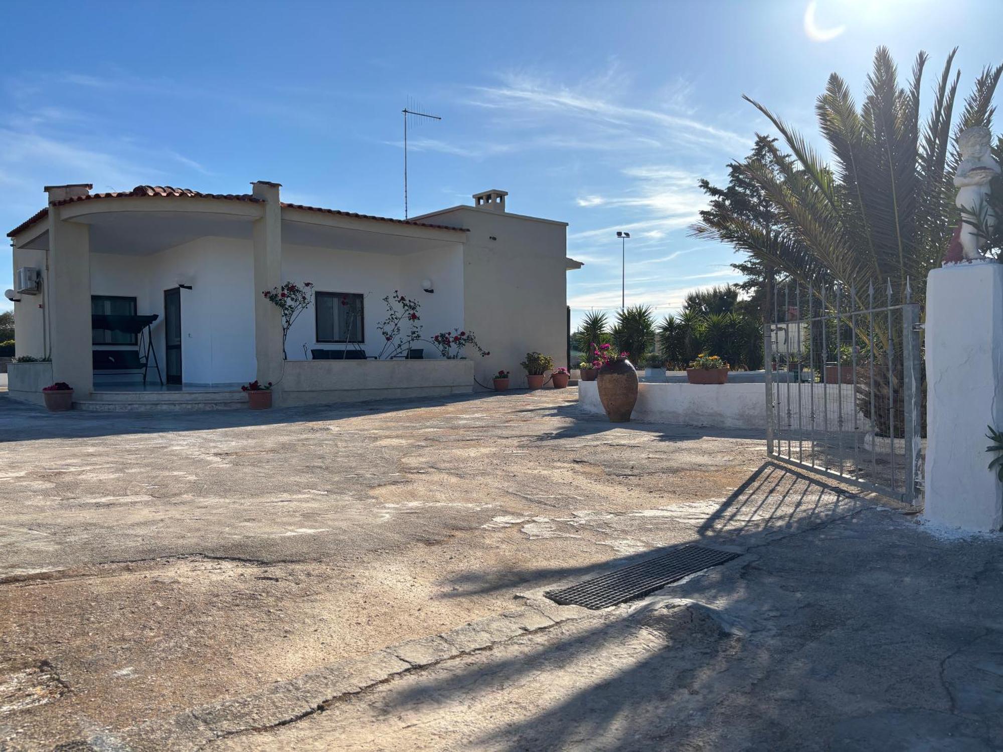 Lilly'S House Βίλα Torre Santa Sabina Εξωτερικό φωτογραφία